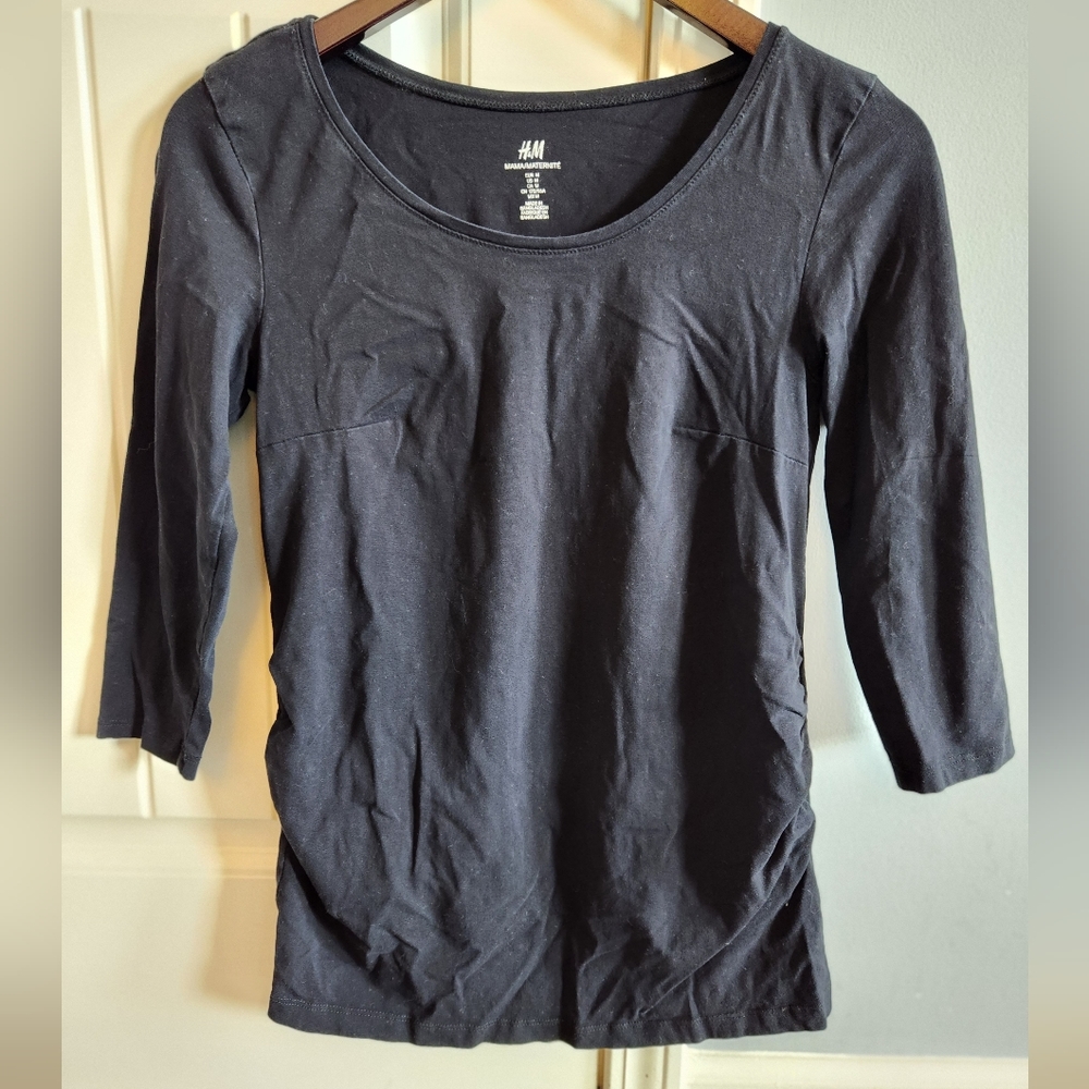 H&M Maternity Quarter Sleeve Shirt Size Medium